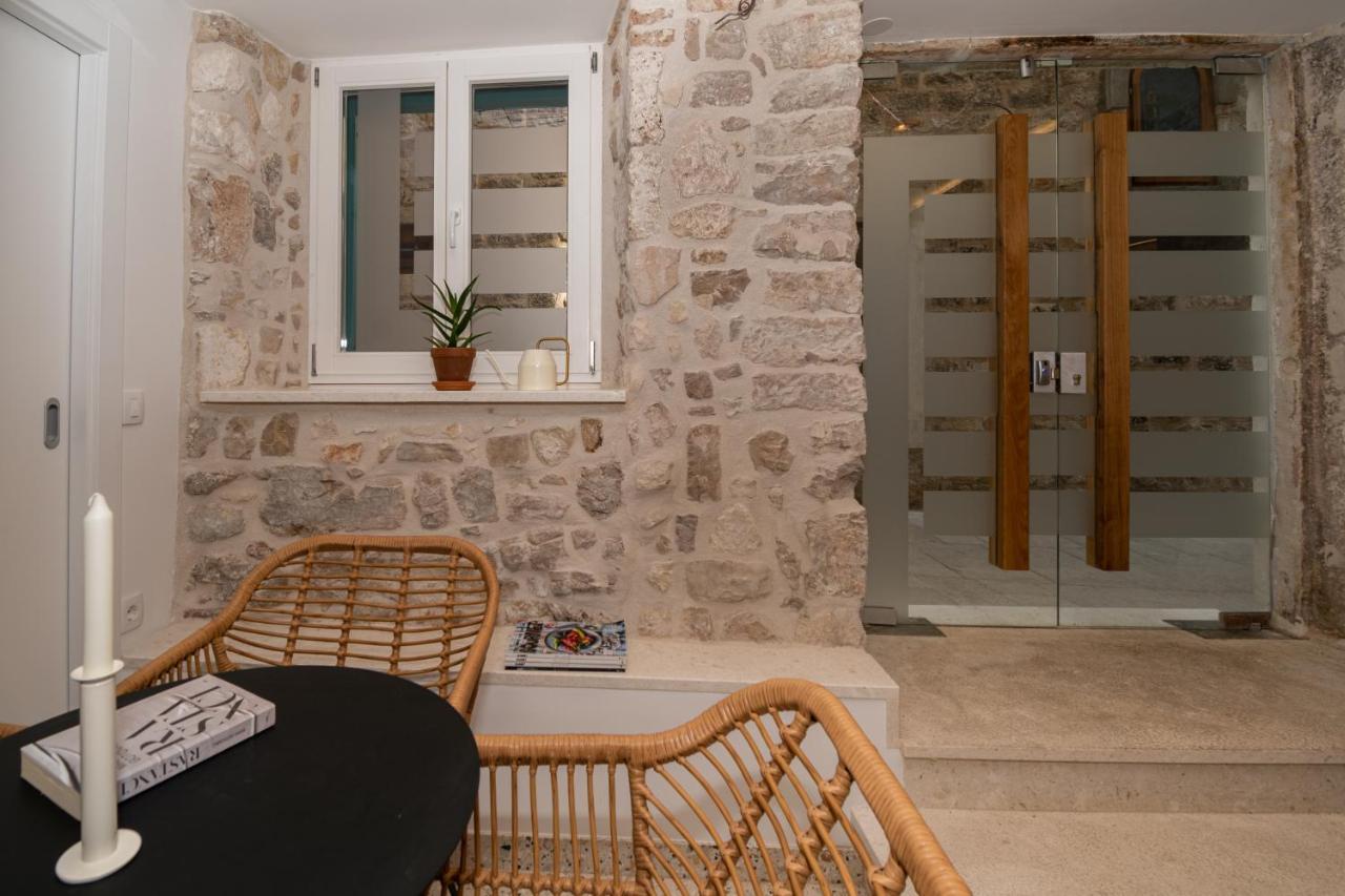 St. Clara Old Town Aparthotel Sibenik Luaran gambar